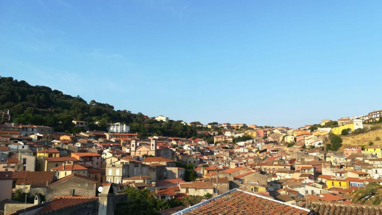 Deiana Santu Lussurgiu Exterior foto
