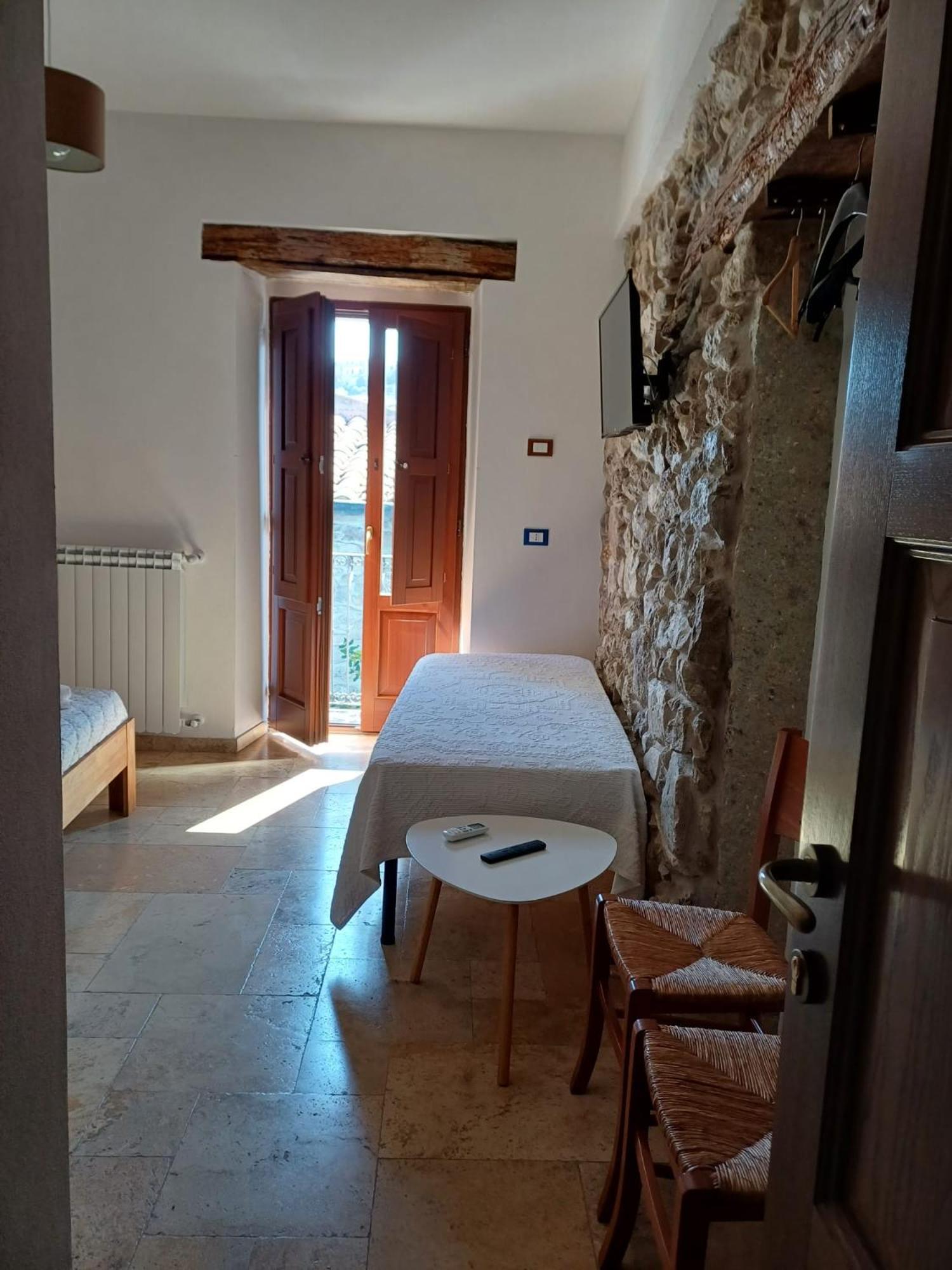Deiana Santu Lussurgiu Exterior foto